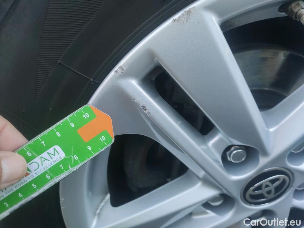  Toyota  Corolla TOYOTA  1.8 125H ACTIVE TECH E-CVT (CX) #6