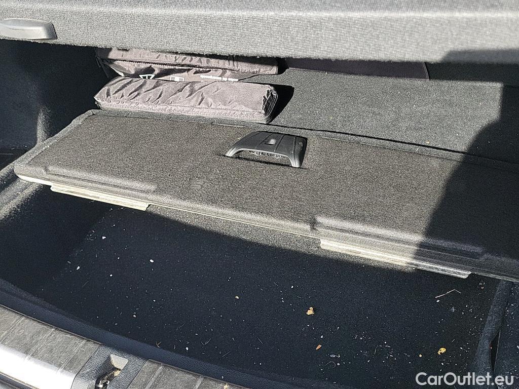  Bmw  X1 BMW  / 2019 / 5P / todoterreno sDrive18d #44