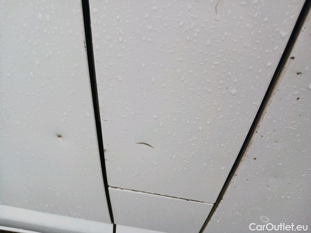  Land Rover  Discovery VOLKSWAGEN Transporter / 2020 / 4P / furgón Furgón Corto TN 2.0 TDI 110kW 4MO #26