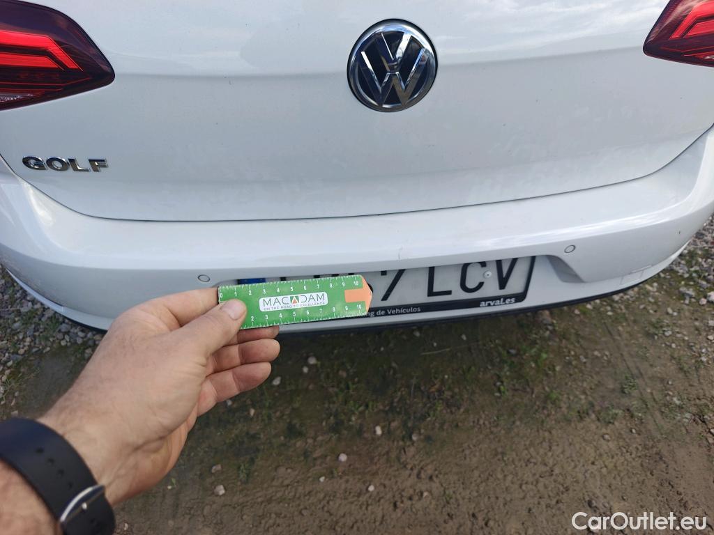  Volkswagen  Golf  VOLKSWAGEN / 2016 / 5P / berlina con portón Ready2Go 1.6 TDI 85kW (115CV) #31