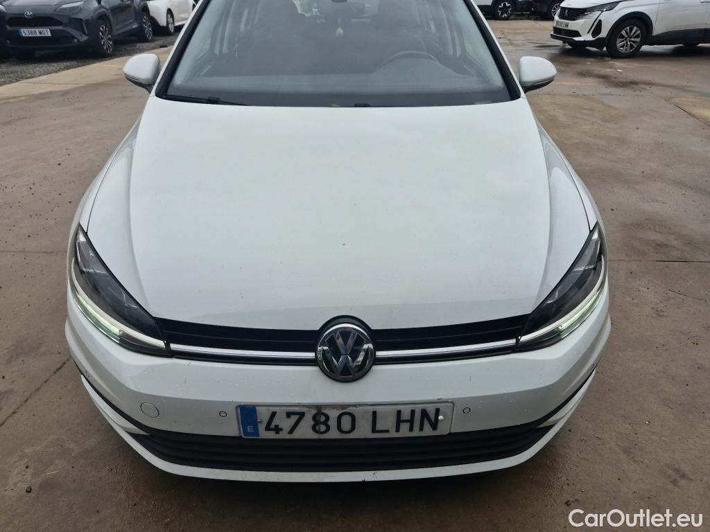  Volkswagen  Golf  VOLKSWAGEN / 2016 / 5P / berlina con portón Last Edition 1.6 TDI 85kW (115CV) #29