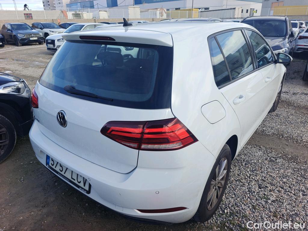 Volkswagen  Golf  VOLKSWAGEN / 2016 / 5P / berlina con portón Ready2Go 1.6 TDI 85kW (115CV) #30