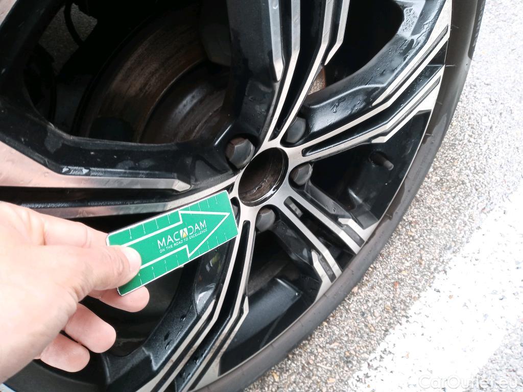  Volvo  XC 40 VOLVO XC40 / 2017 / 5P / todoterreno 1.5 T5 Twin Recharge Inscription Auto #28