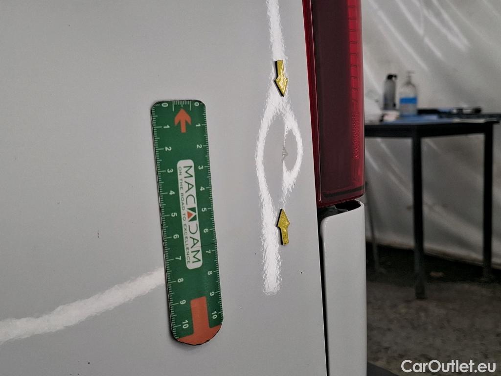  Citroen  Berlingo  Fourgon Driver M 1000 1.5 BlueHDi 100CV BVM5 E6dT #19