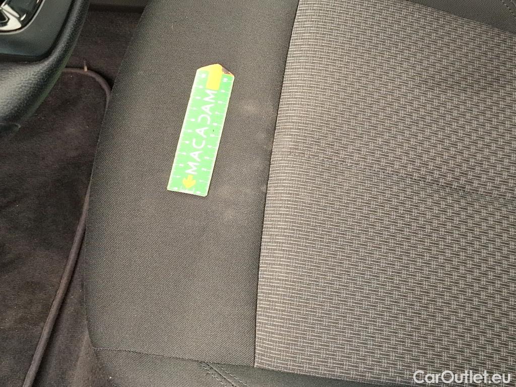  Bmw  Serie 1 BMW Série 1 / 2019 / 5P / Berline 116i DKG7 Business Design #20