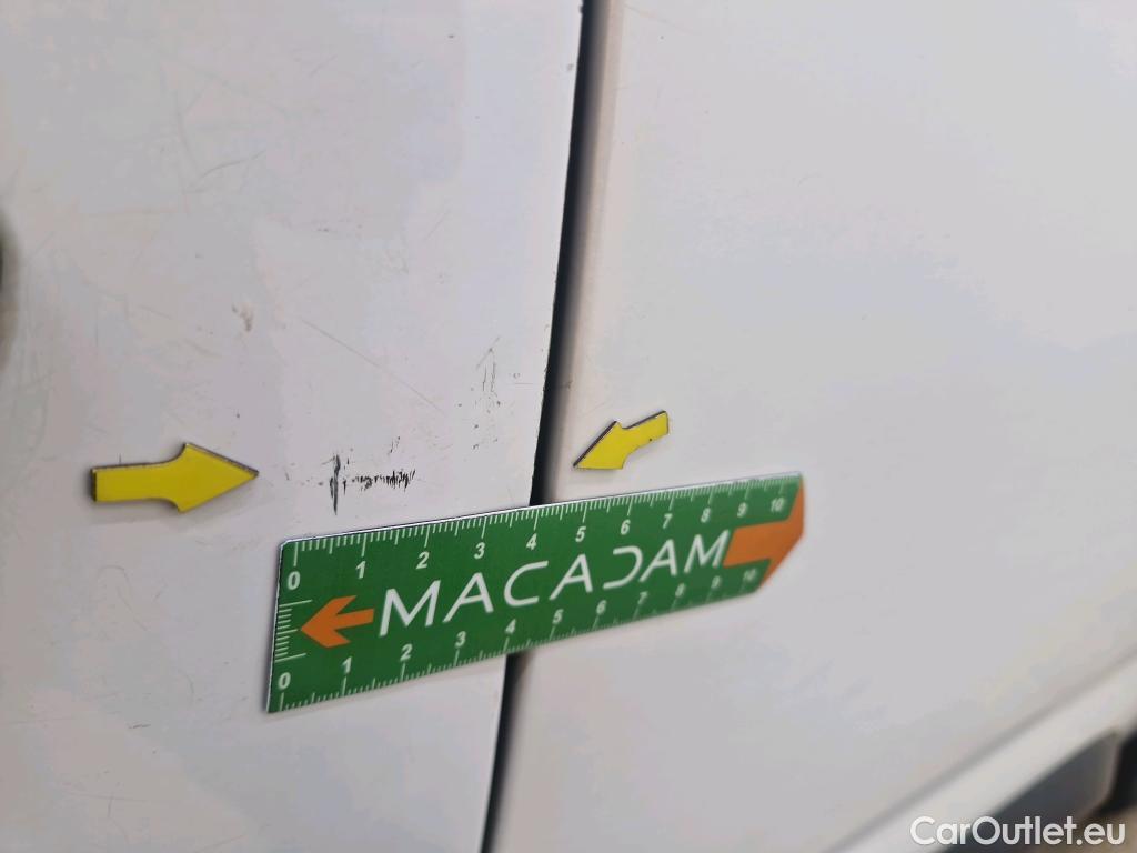  Citroen  Berlingo  Fourgon Driver M 1000 1.5 BlueHDi 100CV BVM5 E6dT #26