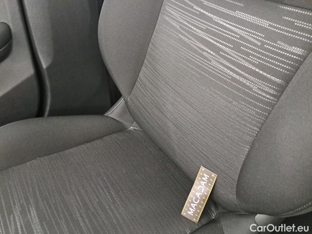  Peugeot  208  Affaire Premium Pack 1.2 80CV BVM5 E6dT #21