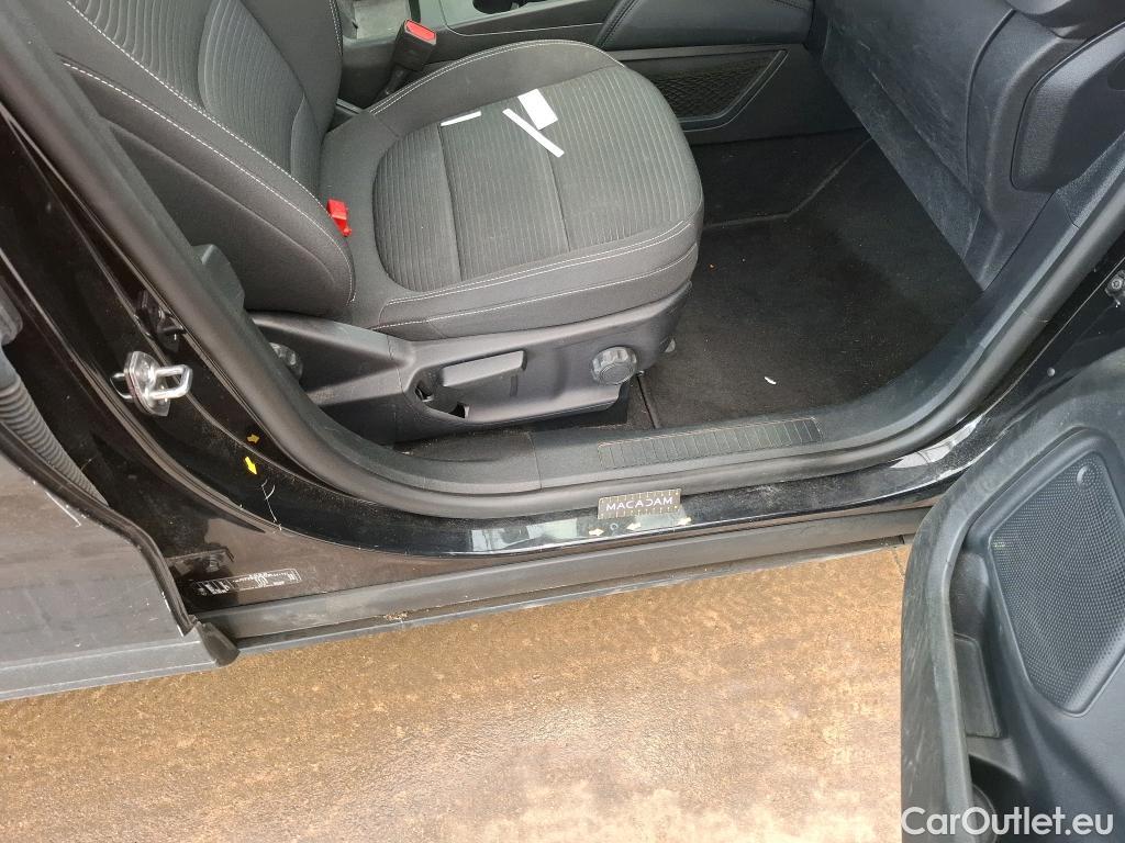  Ford  Kuga  Titanium Hybrid 2.5 190CV BVA6 E6dT #37