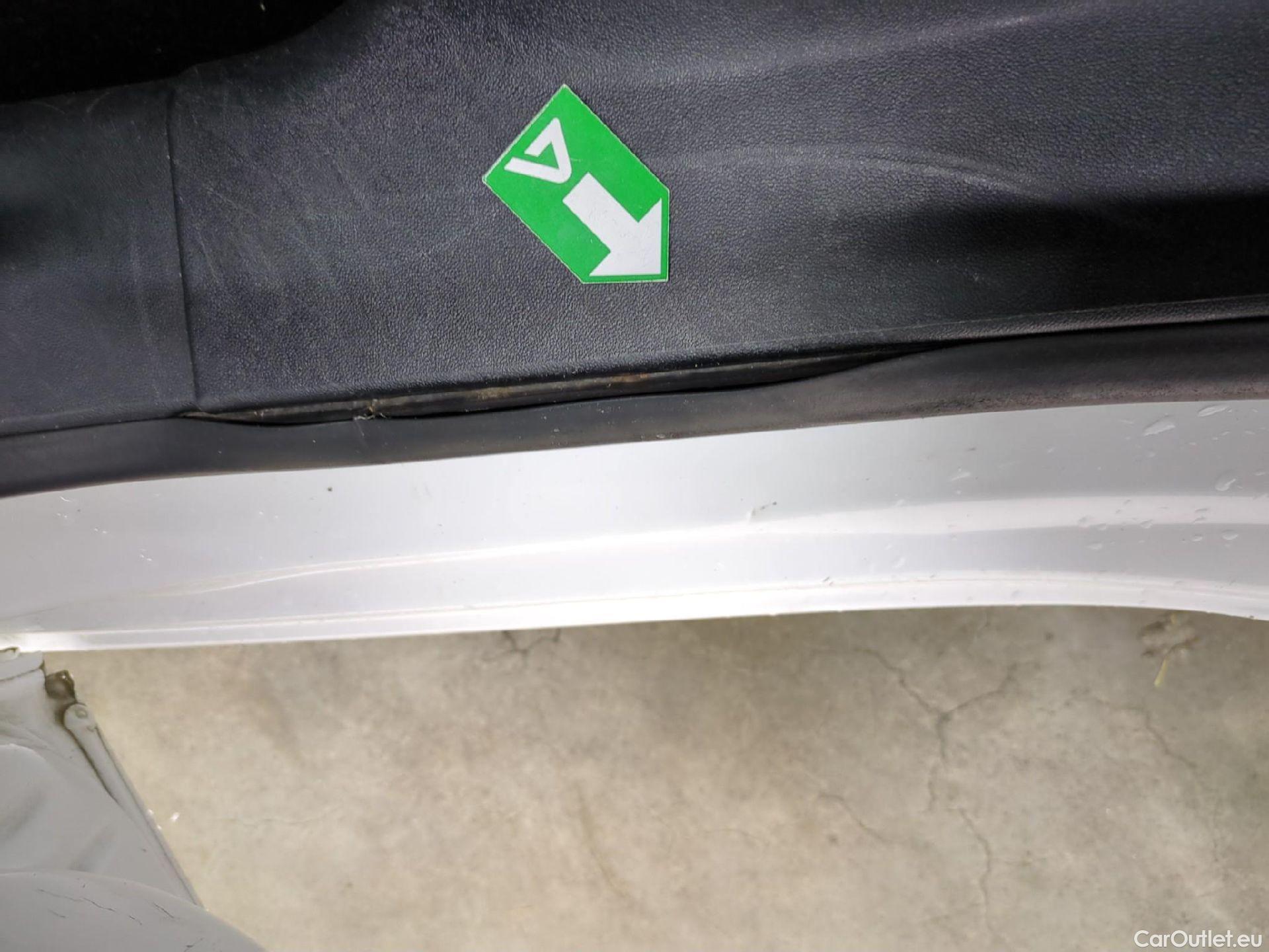  Peugeot  208  Active Business 1.2 80CV BVM5 E6dT #12