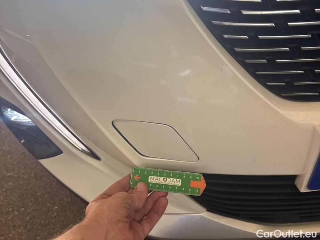  Peugeot  2008  Allure Pack 1.2 PureTech 130CV BVA8 E6d #1