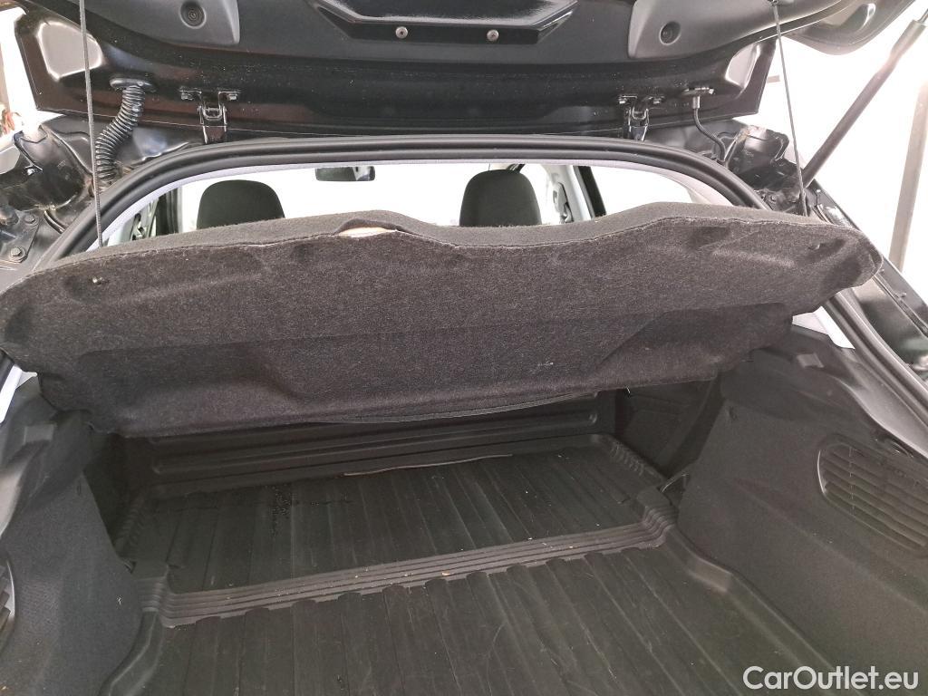  Peugeot  208  Affaire Premium Pack 1.2 80CV BVM5 E6dT #16