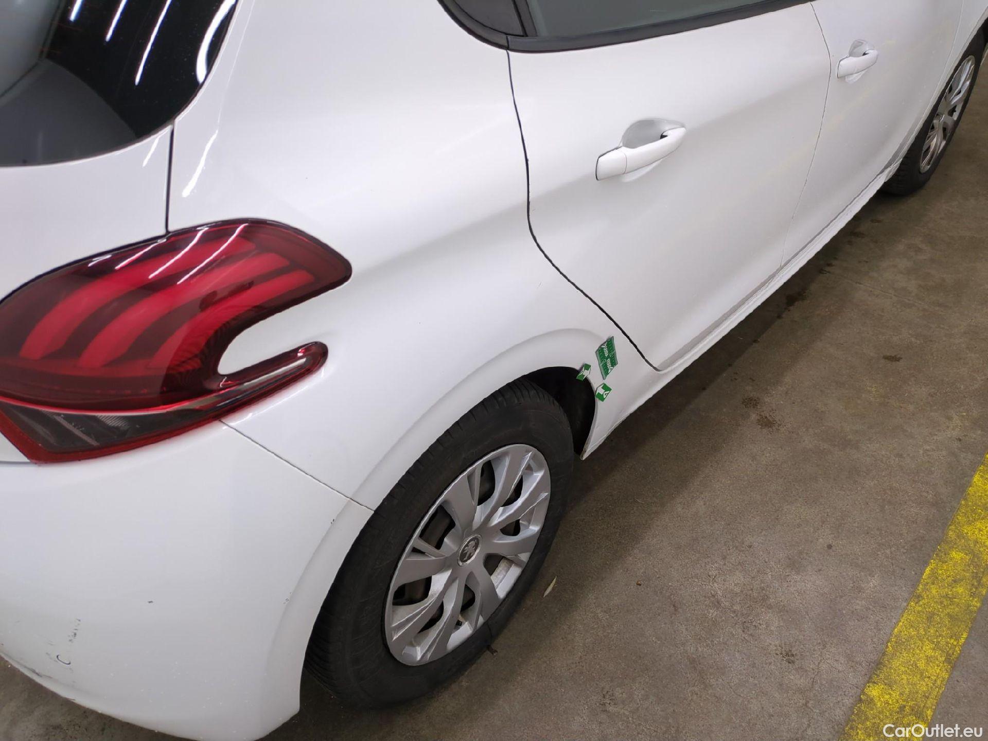  Peugeot  208  Active Business 1.2 80CV BVM5 E6dT #25