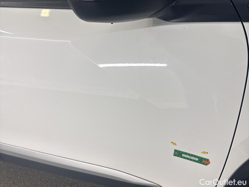  Peugeot  2008  Allure Pack 1.2 PureTech 130CV BVA8 E6d #3