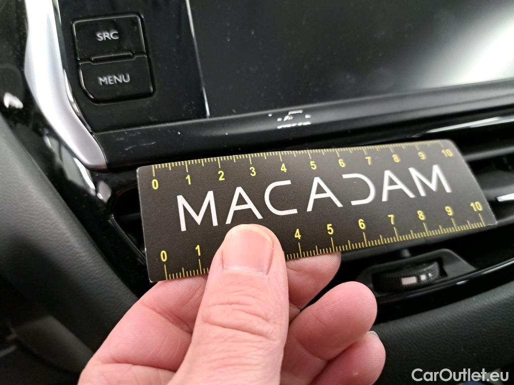  Peugeot  208  Affaire Premium Pack 1.2 80CV BVM5 E6dT #28