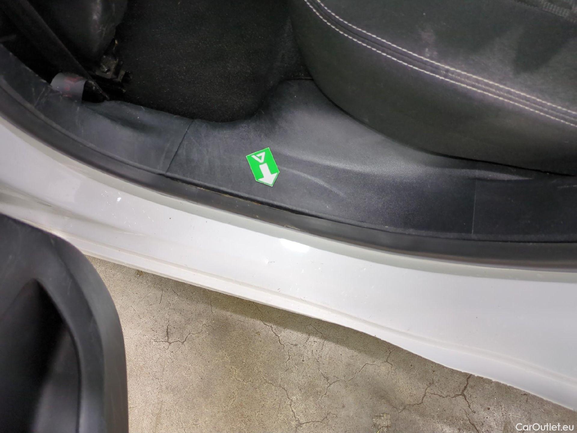  Peugeot  208  Active Business 1.2 80CV BVM5 E6dT #11