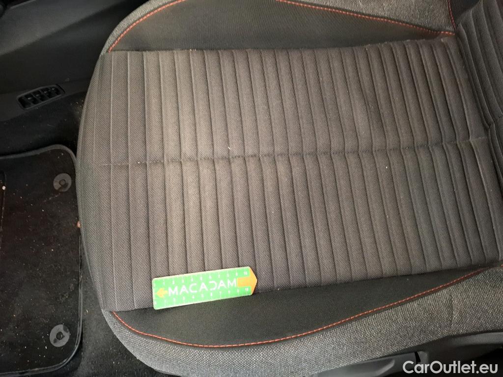  Peugeot  2008  (e-) Active Pack 50kWh BVA #6