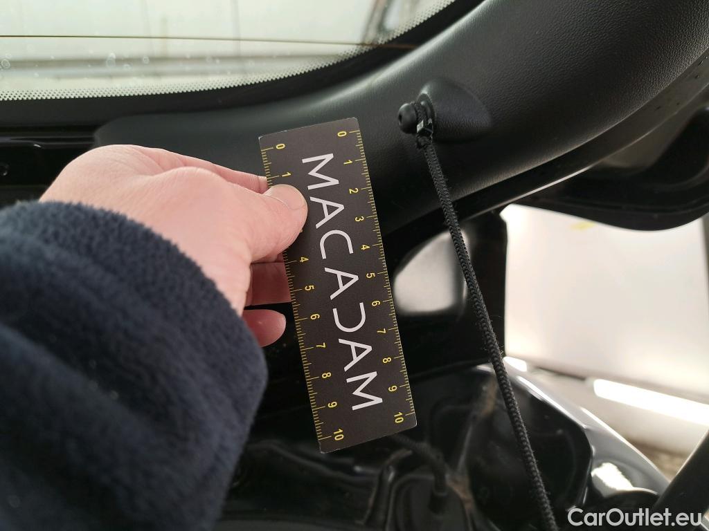  Peugeot  208  Affaire Premium Pack 1.2 80CV BVM5 E6dT #26