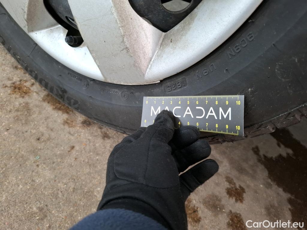  Renault  Kangoo  Express Grand Confort (L1) 1.5 dCi 90CV BVM5 E6 #56