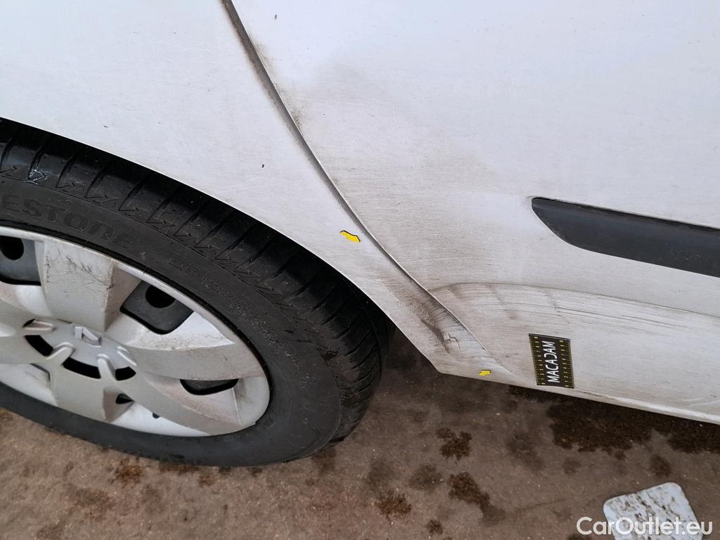  Renault  Kangoo  Express Grand Confort (L1) 1.5 dCi 90CV BVM5 E6 #8