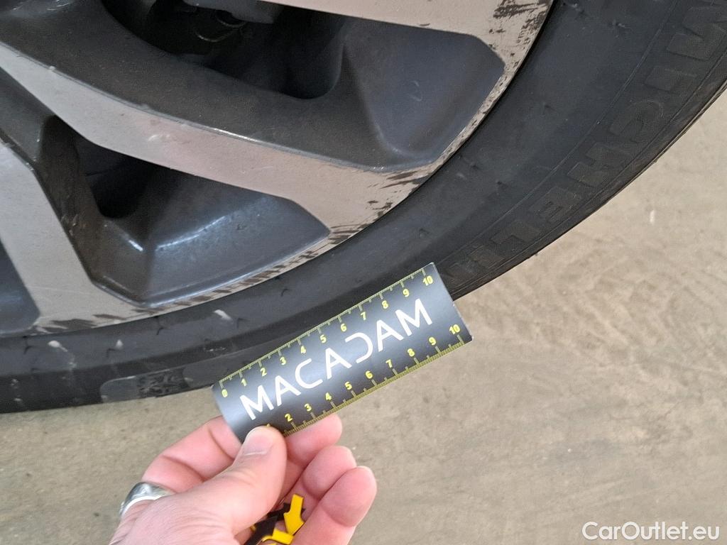  Renault  Kadjar  Zen 1.2 TCe 130CV BVA7 E6 #27