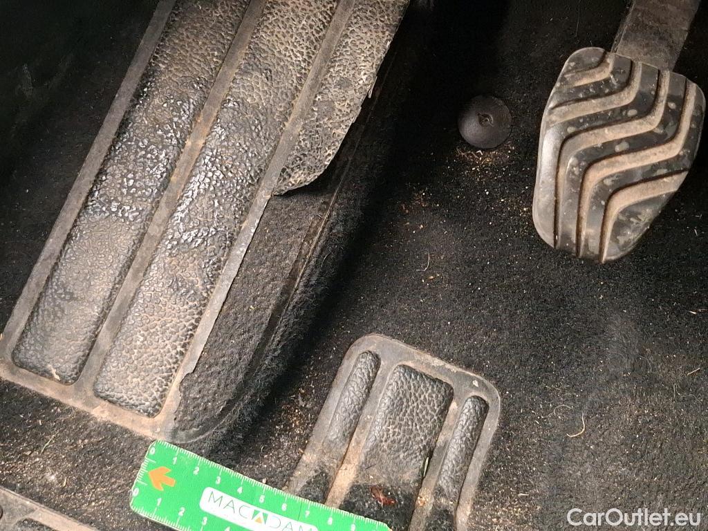  Renault  Captur  II Business 1.5 dCi 95CV BVM6 E6dT #4