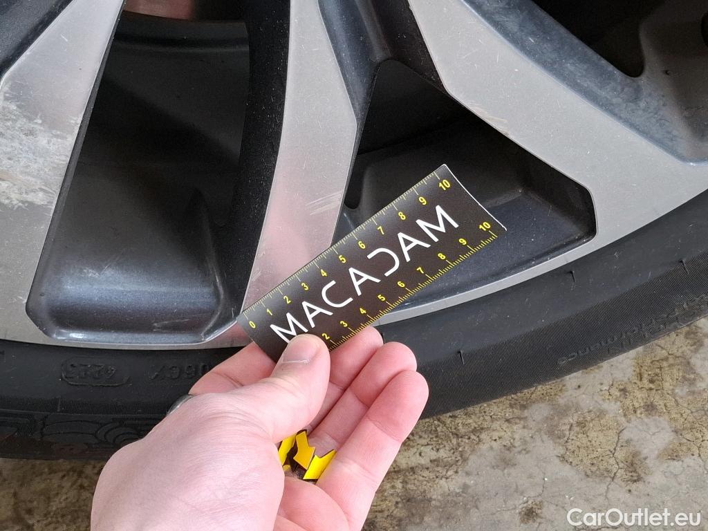  Renault  Kadjar  Zen 1.2 TCe 130CV BVA7 E6 #33