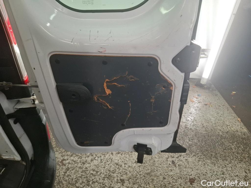  Renault  Kangoo  Express Confort (L1) 1.5 dCi 75CV BVM5 E6 #17