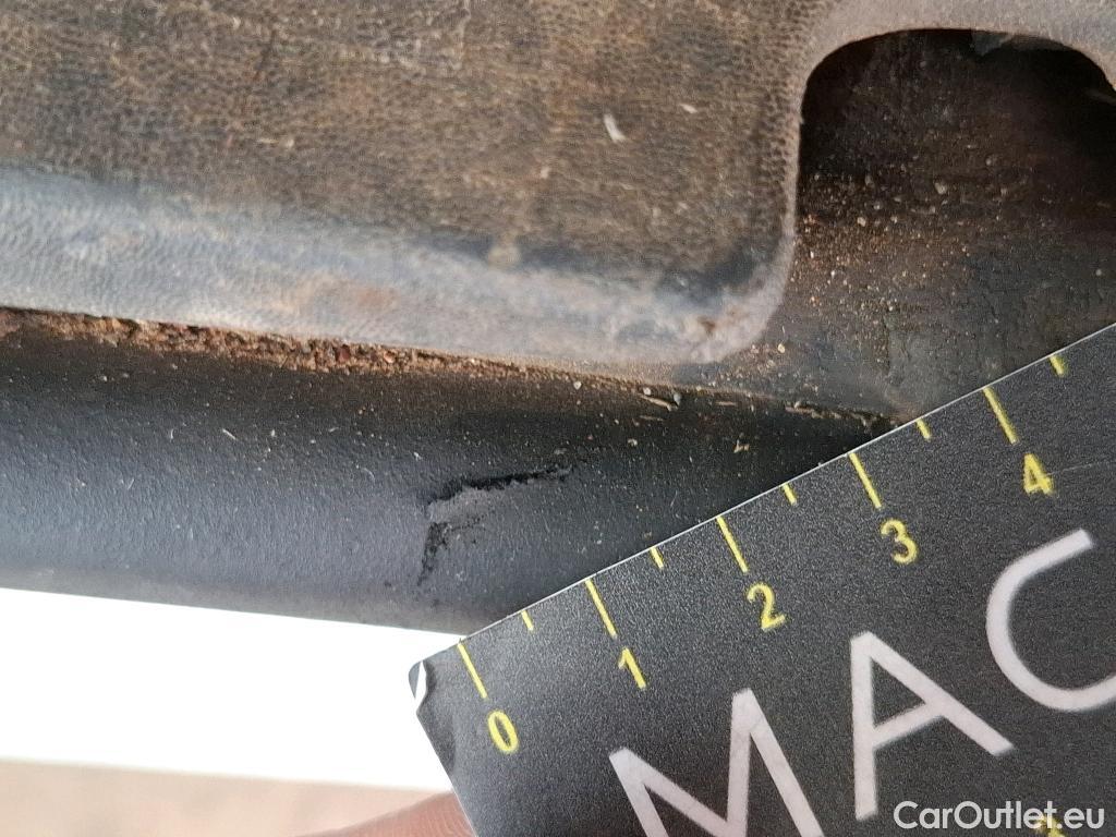  Renault  Trafic RENAULT  VU 4p Fourgon FG GCF L1H1 1000 dCi 95 E6 #32