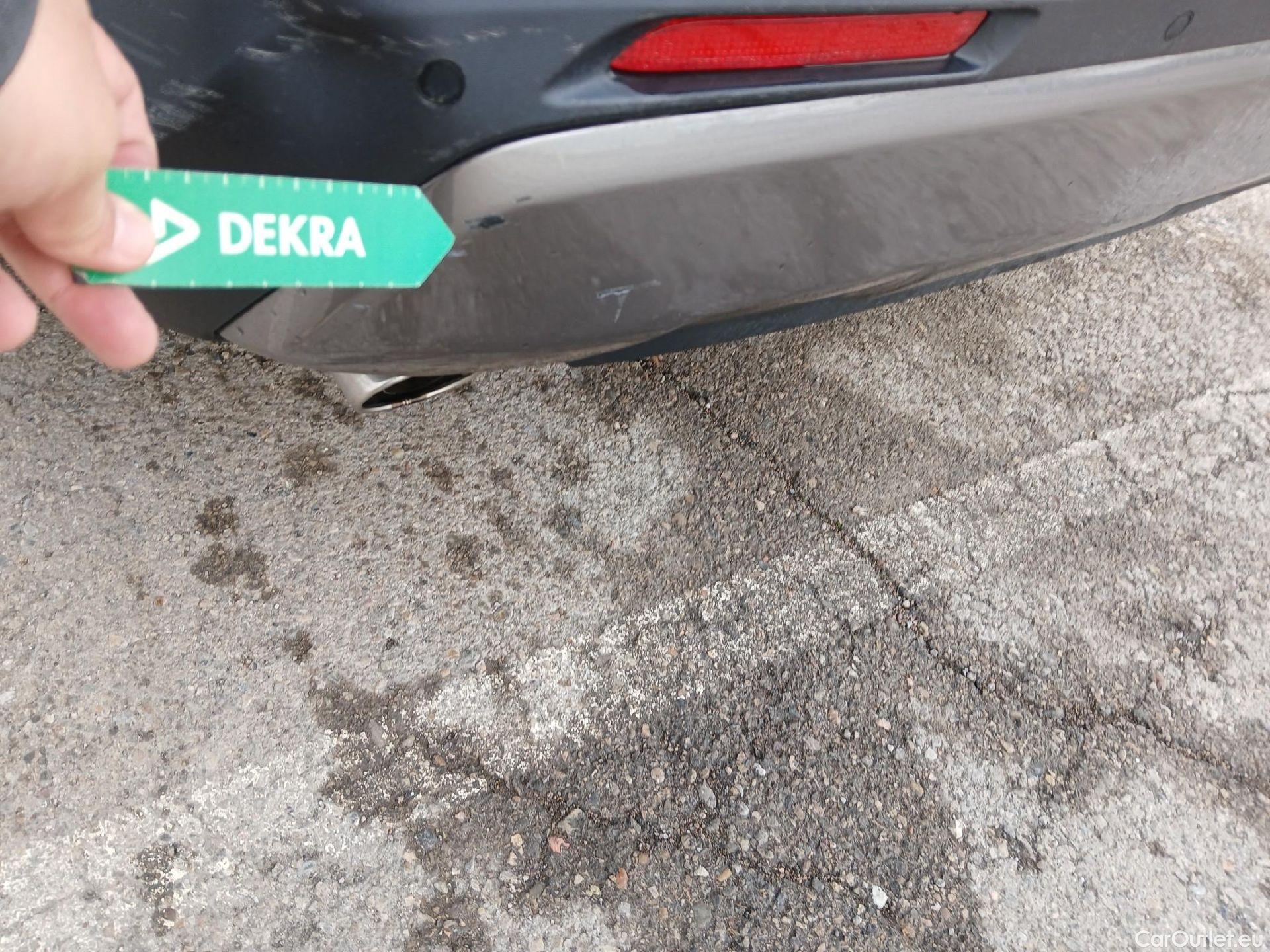  Toyota  RAV4 TOYOTA  / 2018 / 5P / todoterreno 2.5l 220H Advance #16