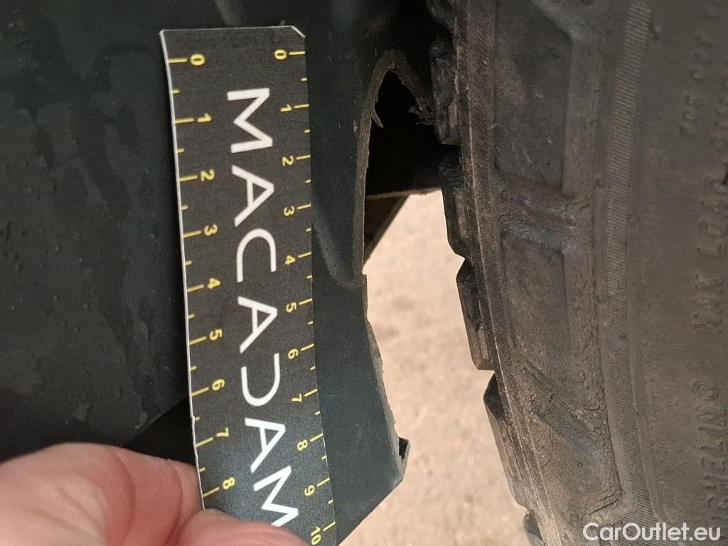  Renault  Trafic RENAULT  VU 4p Fourgon FG GCF L1H1 1000 dCi 95 E6 #28