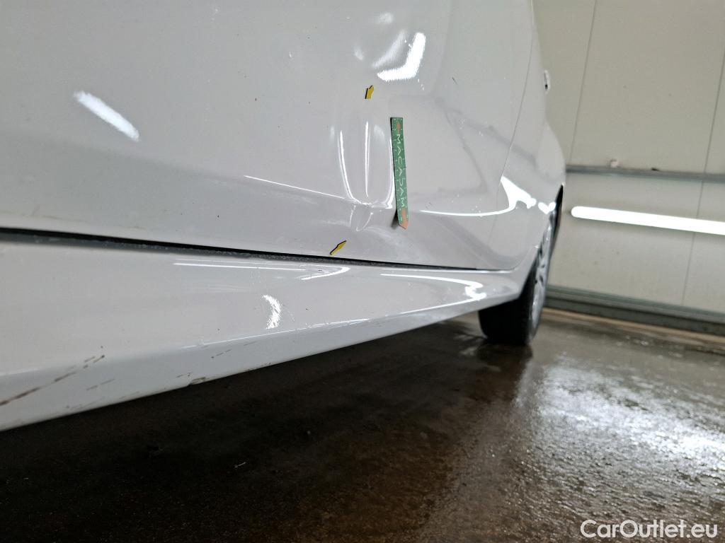  Toyota  Yaris TOYOTA  Hybride / 2019 / 5P / Berline Hybride 116h Dynamic Business Beyond Zer #14