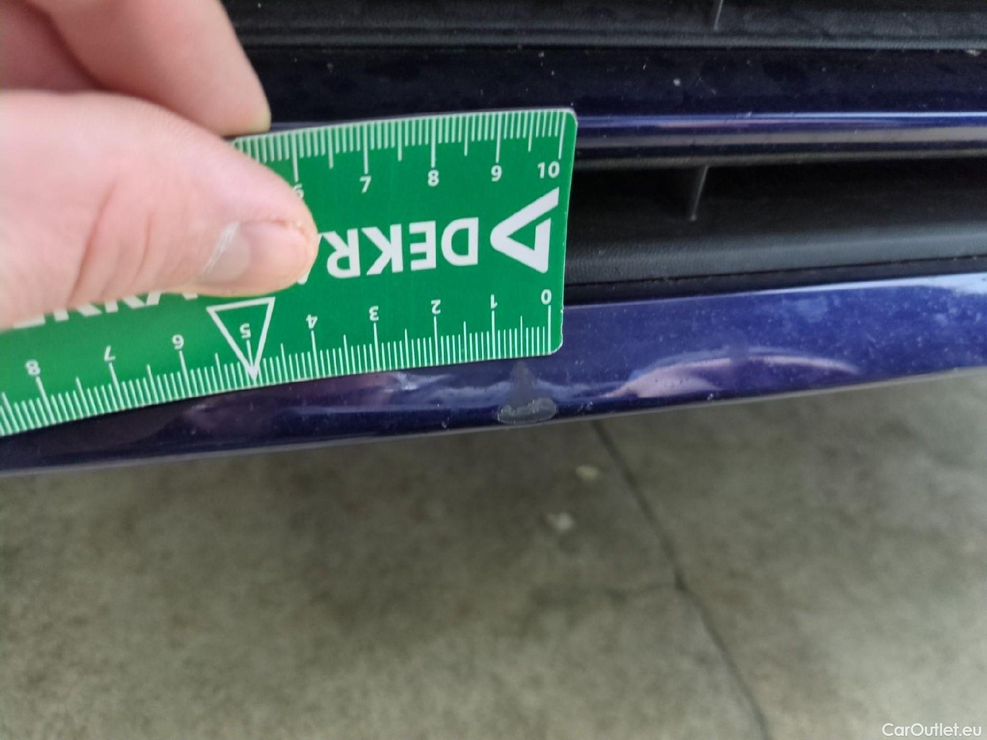  Volkswagen  Golf  VOLKSWAGEN / 2020 / 5P / Berline 1.0 eTSI OPF 110 DSG7 Life Business #12