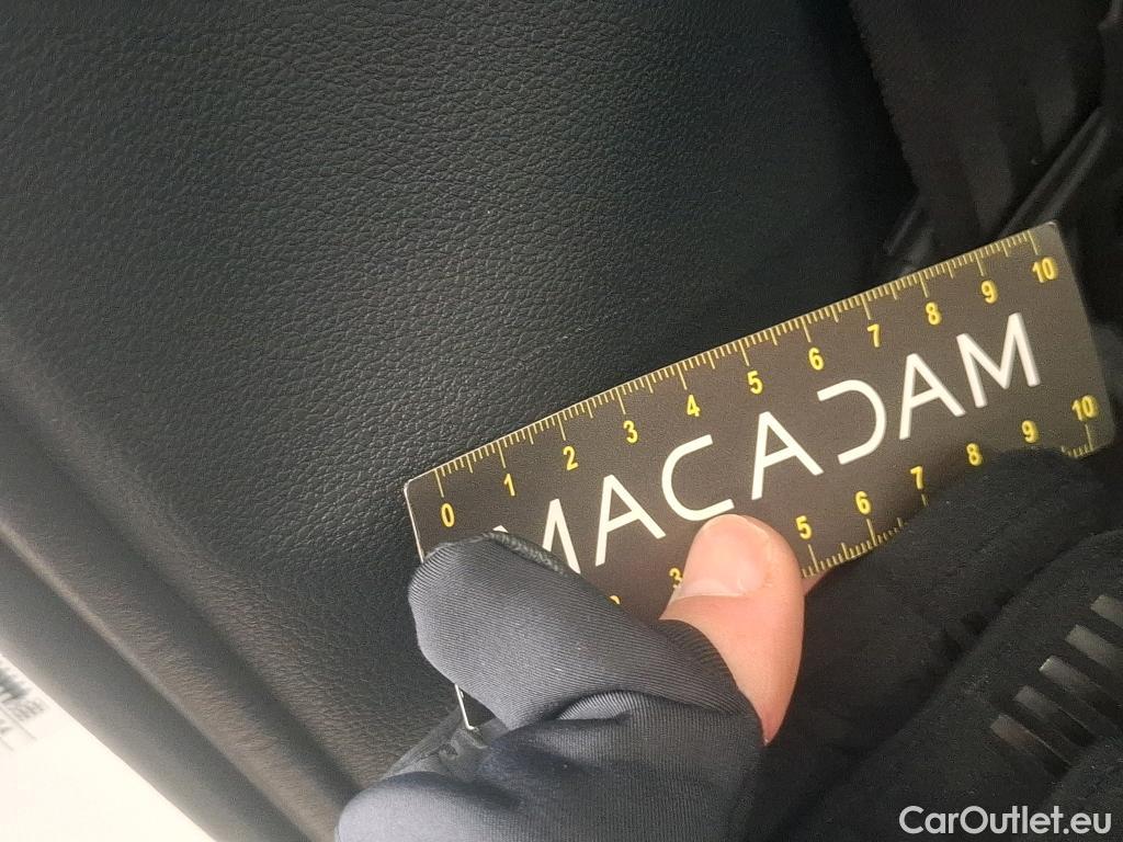  Skoda  Fabia SKODA  / 2021 / 5P / Berline 1.0 MPI 80 Active #9