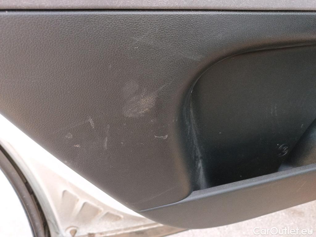  Hyundai   Ioniq HYUNDAI 5 / 2021 / 5P / todoterreno 77KWH 168KW Star RWD #9