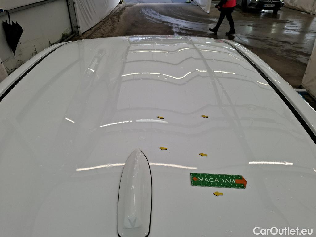  Toyota  Yaris TOYOTA  Hybride / 2019 / 5P / Berline Hybride 116h Dynamic Business Beyond Zer #1