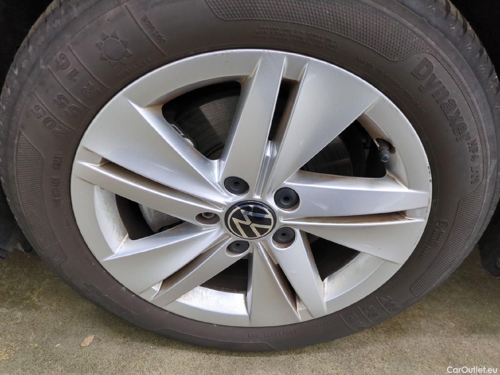  Volkswagen  Golf  VOLKSWAGEN / 2020 / 5P / Berline 1.0 eTSI OPF 110 DSG7 Life Business #7