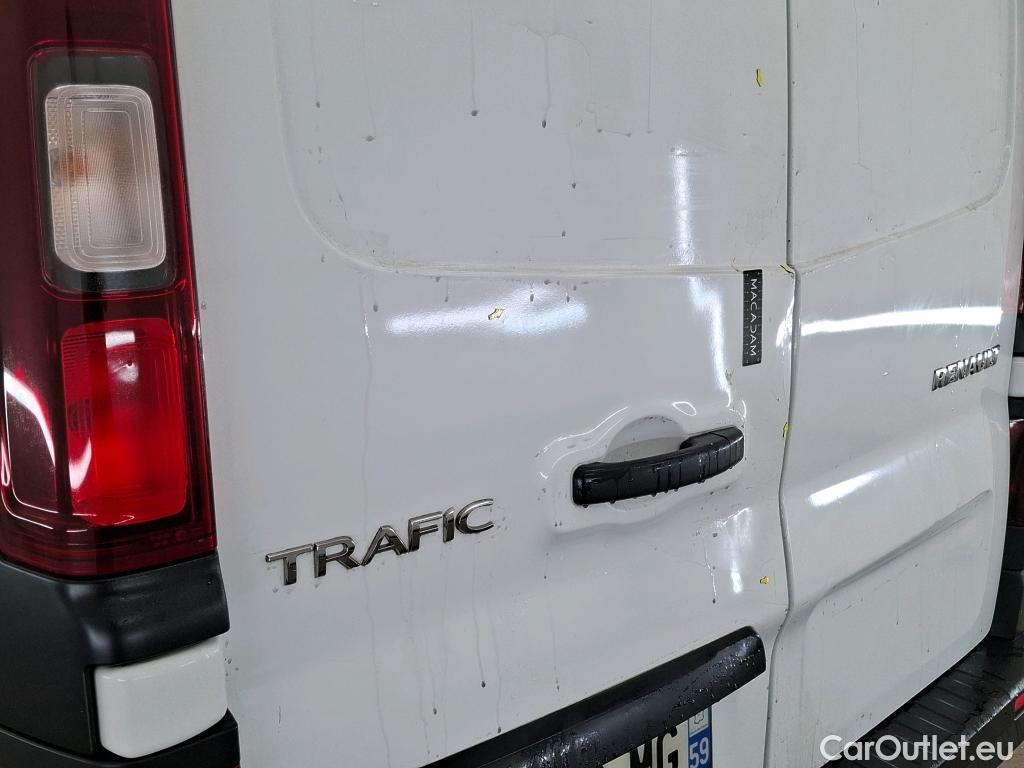  Renault  Trafic RENAULT  VU 4p Fourgon FG GCF L1H1 1000 dCi 95 E6 #18