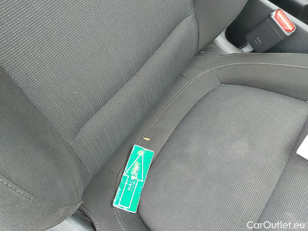  Hyundai  Konna HYUNDAI Kona / 2020 / 5P / todoterreno 1.6 GDI HEV Maxx DCT #7