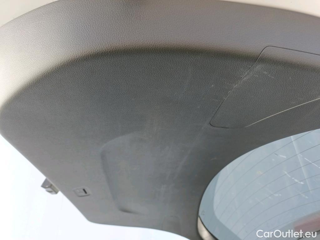  Hyundai  Konna HYUNDAI Kona EV 150kW Tecno Gran Autonomía #8