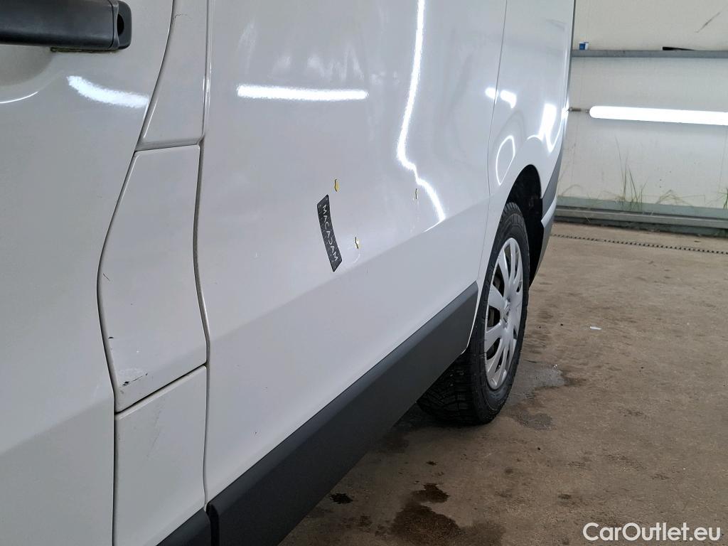  Renault  Trafic RENAULT  VU 4p Fourgon FG GCF L1H1 1000 dCi 95 E6 #43