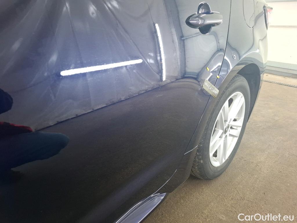  Toyota  Corolla TOYOTA  Touring Sports / 2018 / 5P / Break Hybride 122h Dynamic Business #9