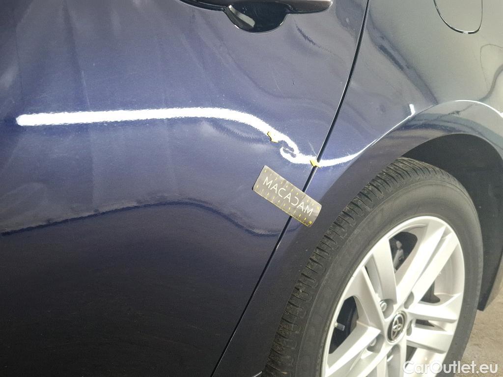  Toyota  Corolla TOYOTA  Touring Sports / 2018 / 5P / Break Hybride 122h Dynamic Business #12