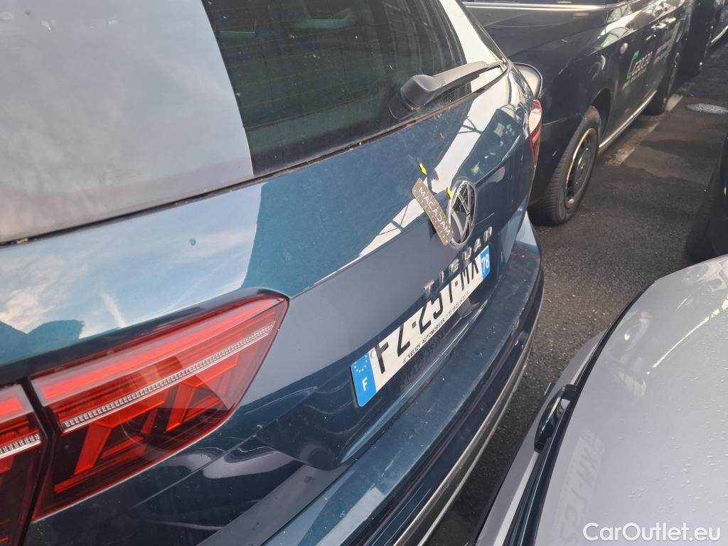  Volkswagen  Tiguan VOLKSWAGEN  / 2020 / 5P / SUV 2.0 TDI 150 DSG7 Elegance #26