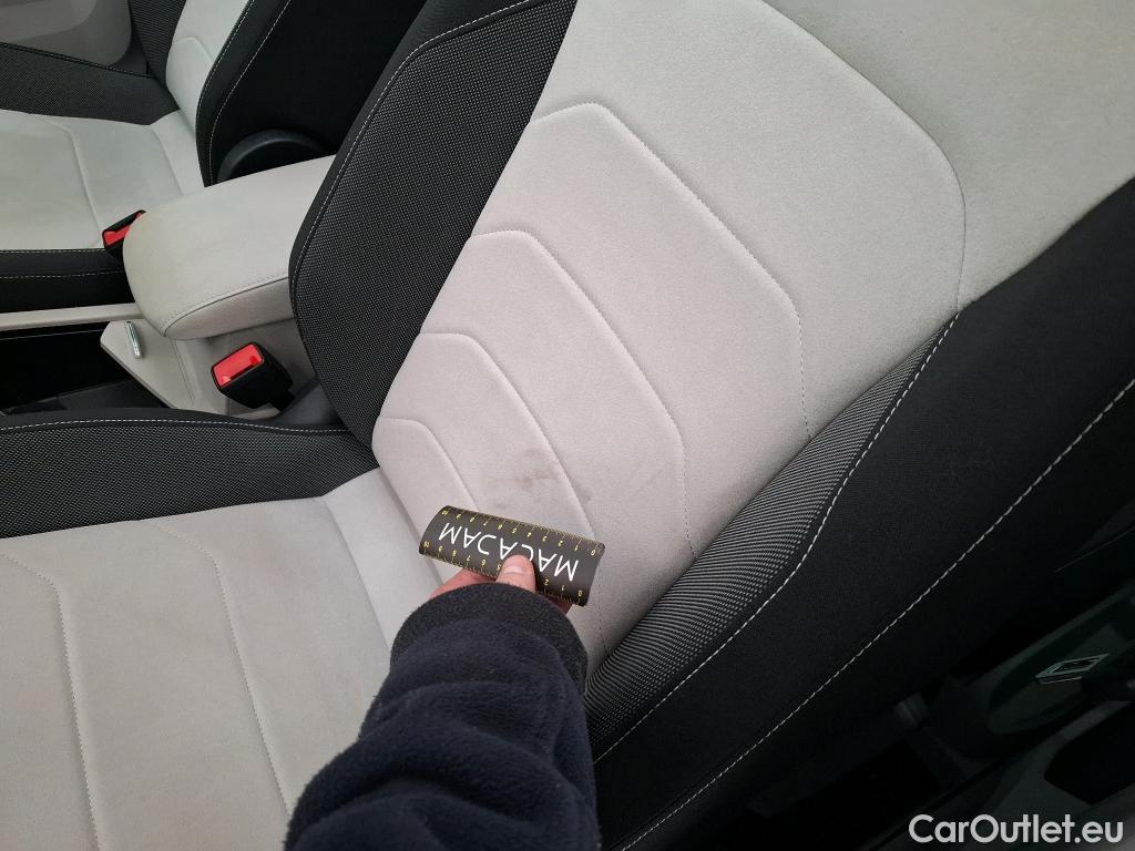  Volkswagen  Tiguan VOLKSWAGEN  / 2020 / 5P / SUV 2.0 TDI 150 DSG7 Elegance #35