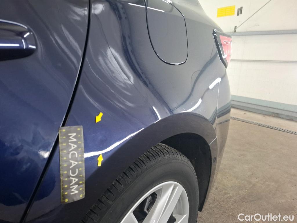  Toyota  Corolla TOYOTA  Touring Sports / 2018 / 5P / Break Hybride 122h Dynamic Business #6