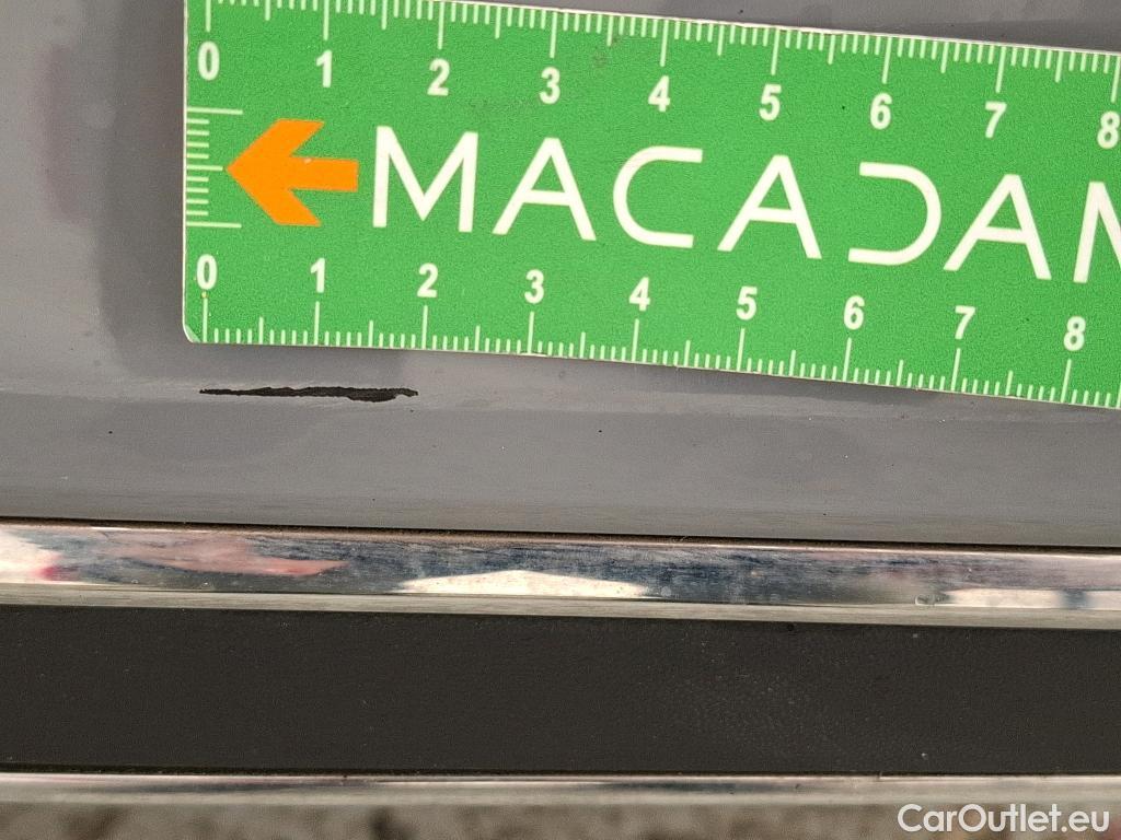  Volkswagen  Passat VOLKSWAGEN  SW / 2019 / 5P / Break 2.0 TDI 150 SCR DSG7 SW ELEGANCE #6