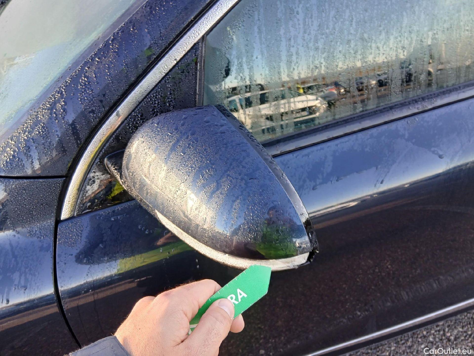  KIA  Niro KIA  / 2019 / 5P / crossover 1.6 GDi PHEV 104kW (141CV) Drive #4