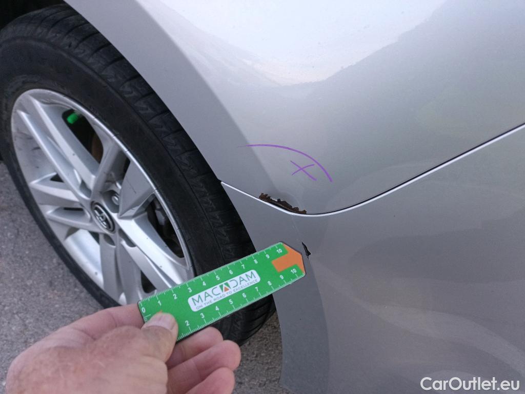  Toyota  Corolla TOYOTA  / 2019 / 5P / familiar 1.8 125H ACTIVE TECH E-CVT TOU SPORT #6