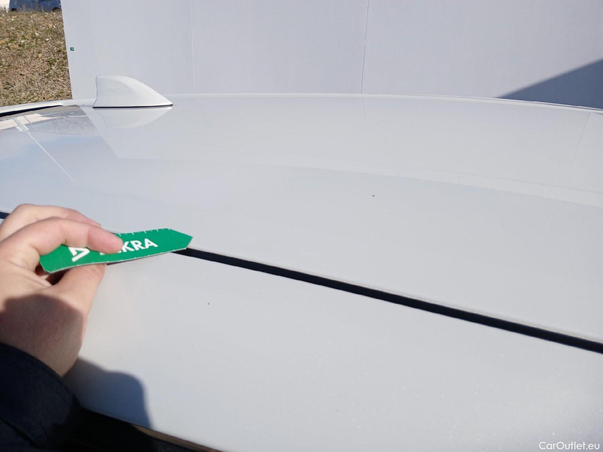  Toyota  C-HR TOYOTA  / 2019 / 5P / todoterreno 1.8 125H Advance #12