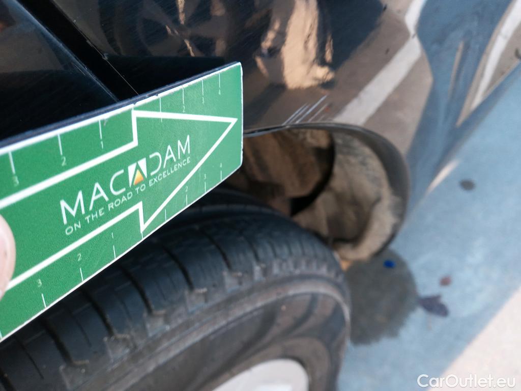  Land Rover  Range Rover LAND ROVER  Evoque / 2015 / 5P / todoterreno 2.0 D150 S AUTO 4WD MHEV #3